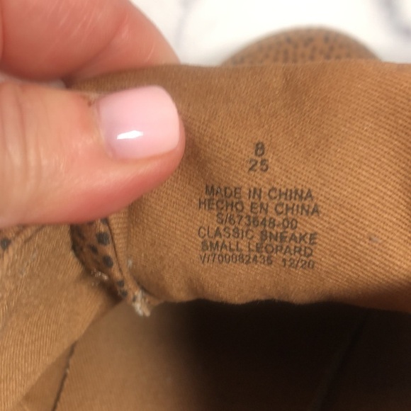 Old Navy Soft-Brushed Faux-Suede Sneakers Cheetah Print Size 8 - Picture 7 of 12